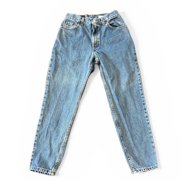 Levi's Denim - Levi’s 550 Vintage Relaxed Fit Tapered Leg Denim Jeans Women’s Size 8 Petite